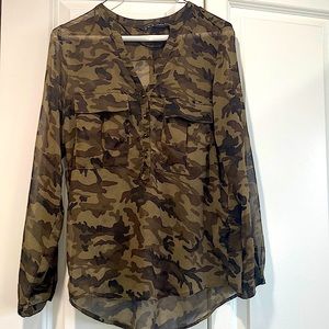 Zara Camouflage Top. Size XS.